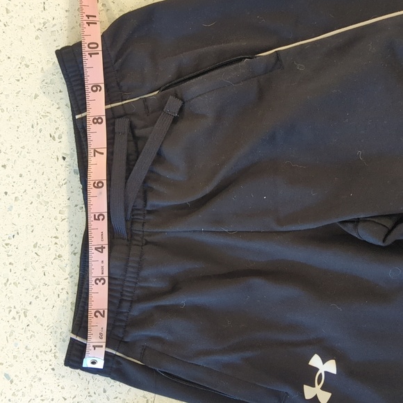 2 Pairs!! EUC Under Armour track pants. - Picture 2 of 5